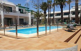 Paradise Club Oasis